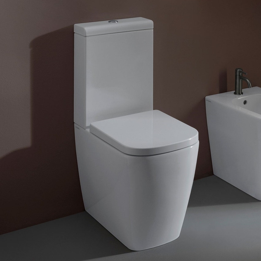 Immagine di Flaminia PLAY vaso monoblocco PLUS gosilent con scarico S/P, senza sedile, colore bianco finitura lucido PY116RS