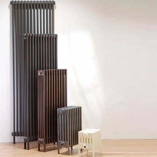 Immagine di Deltacalor New line radiatore 5 colonne Signal black h. 670 x L. 189 mm NW5067..S9004