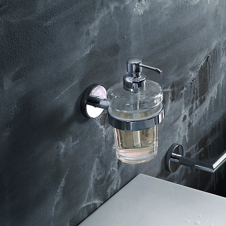 Immagine di Inda GEALUNA spandisapone a parete con contenitore in vetro extrachiaro trasparente, erogatore in ottone cromato A10120CR03