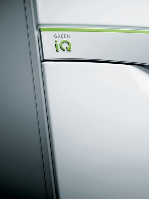 Immagine di Vaillant ecoTEC exclusive VMW 356/5-7 + (MTN) Caldaia murale condensing combinata da interno, riscaldamento e acqua calda sanitaria 0010017090