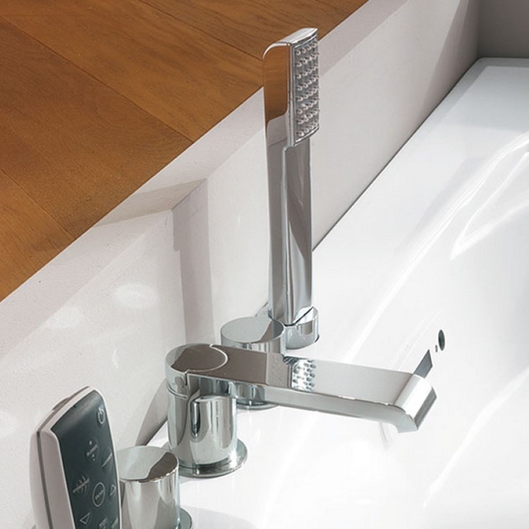 Immagine di Teuco Coralya HYDROSILENCE vasca idromassaggio + Gruppo Bordo vasca a 4 Fori Cromato 545FY2-RL05