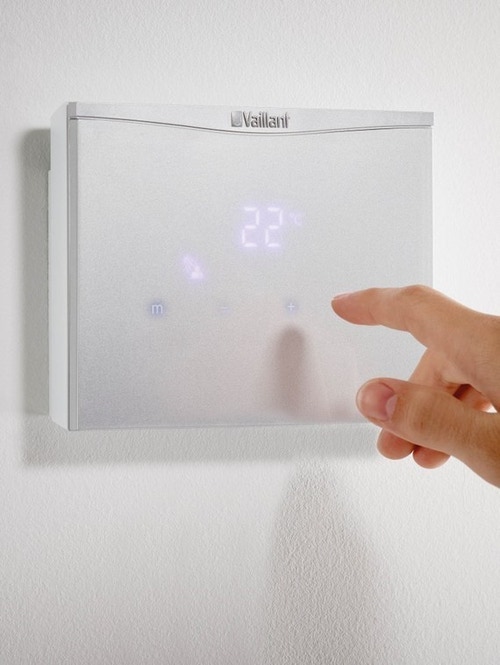 Immagine di Vaillant outsideMAG 16-5/1-5 (GPL) Scaldabagno a camera stagna per esterno con accensione elettronica 0010019381