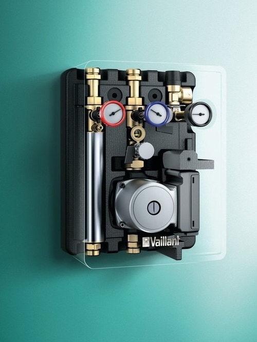 Immagine di Vaillant auroFLOW VMS 70 Stazione solare con pompa ad alta efficienza per campi VFK fino a 70 m² 0020193190