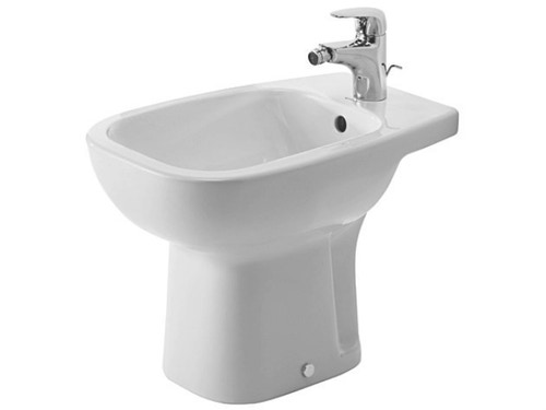 Immagine di Duravit D-CODE bidet a pavimento monoforo, con troppopieno e bordo per rubinetteria, colore bianco 2238100000