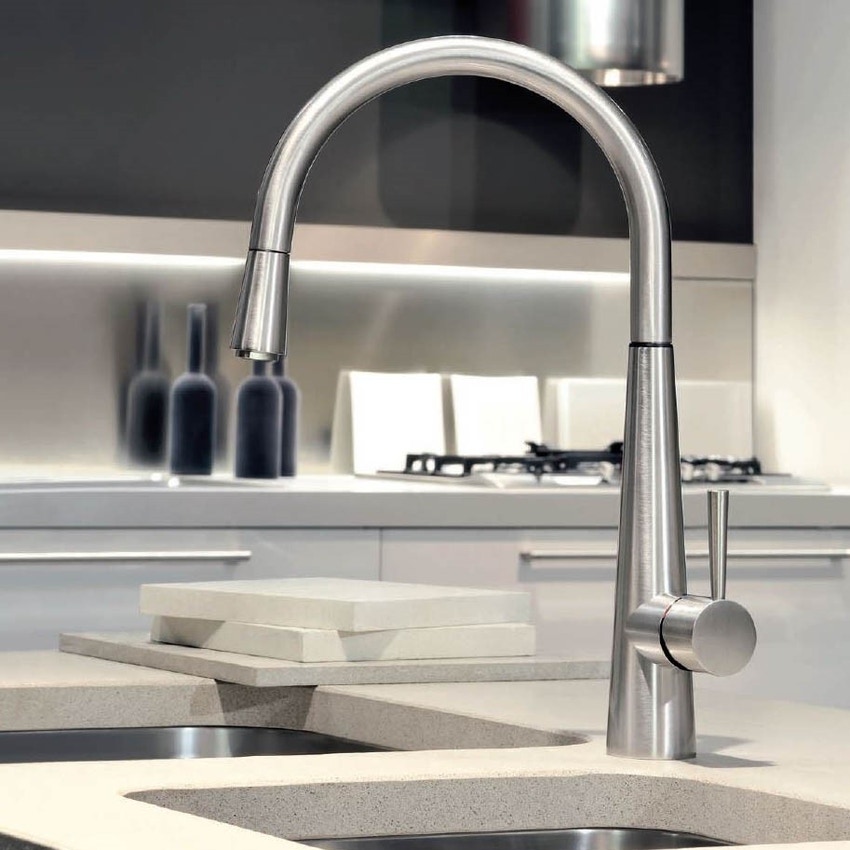 Immagine di Gessi JUST miscelatore monocomando, con canna girevole e doccetta estraibile, finitura finox 20577#149