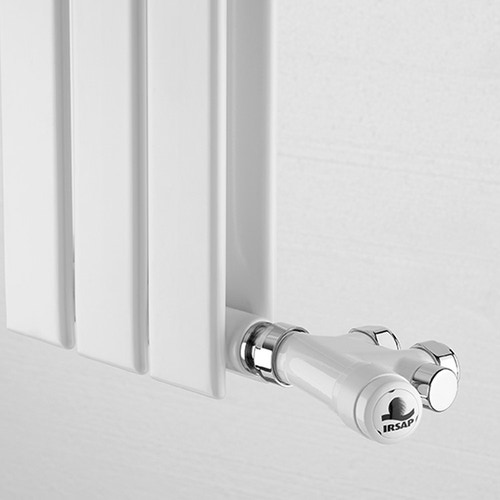 Immagine di Irsap kit valvola, monotubo, termostatizzabile dritta da 1/2", colore bianco standard finitura lucido Cod.01 VALMONDIR01