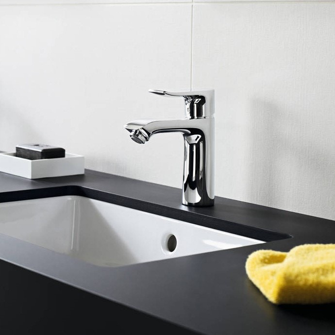 Immagine di Hansgrohe METRIS miscelatore monocomando lavabo medio 110 con scarico e saltarello finitura cromo 31080000