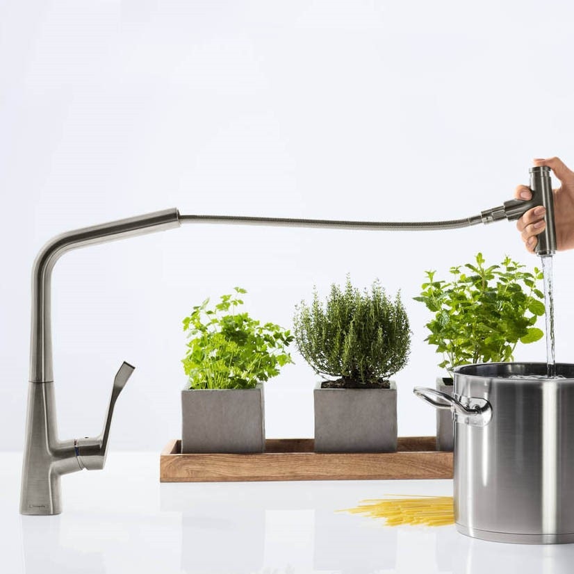 Immagine di Hansgrohe METRIS SELECT miscelatore cucina monocomando 320, con bocca d'erogazione estraibile, finitura cromo 14884000