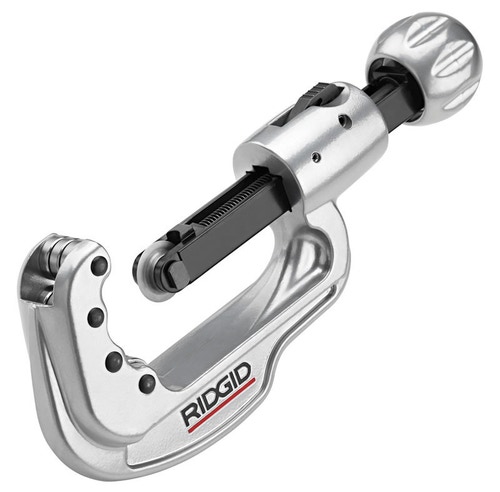 Immagine di Ridgid Tagliatubi per tubi in acciaio inox, ad azione rapida, capacità 1/4"- 2-5/8" 31803