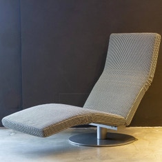 Immagine di Mussi FREEPLAY GIREVOLE poltrona in tessuto bicolore bianco e nero  FRPLY-X9