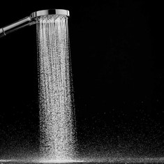 Immagine di Hansgrohe RAINDANCE SELECT S set supporto doccia 120 3jet P con flessibile doccia 125 cm finitura cromo 27669000