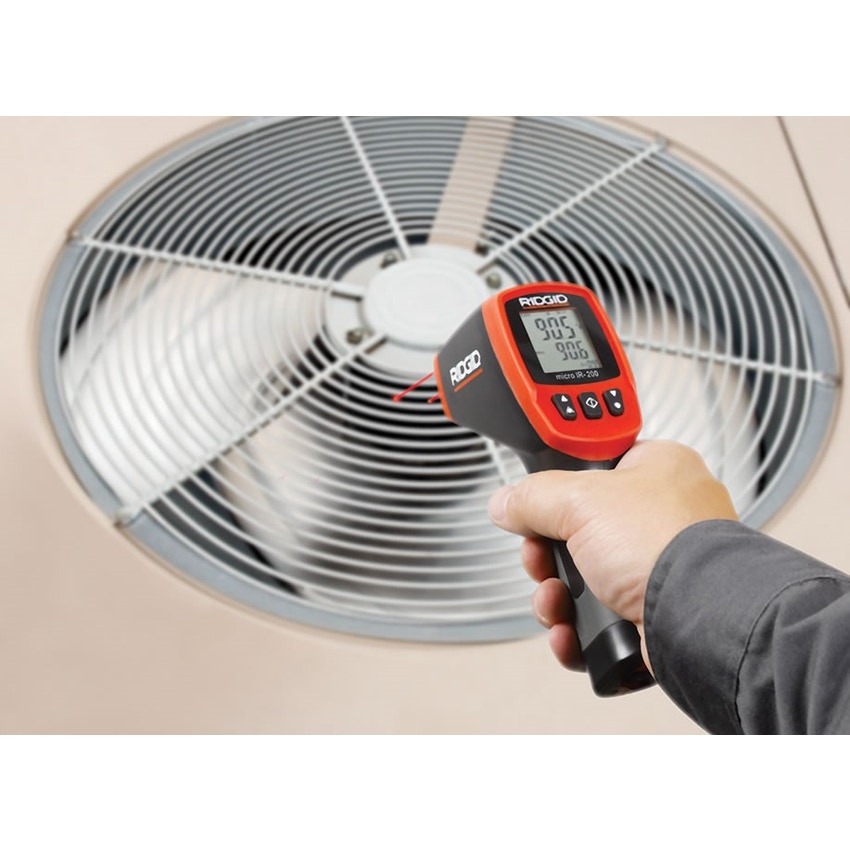 Immagine di Ridgid Kit composto da termometro micro IR-200 a infrarossi senza contatto e CM-100 misuratore digitale a pinza, per cavi con diametro fino a 30 mm 37428+36798