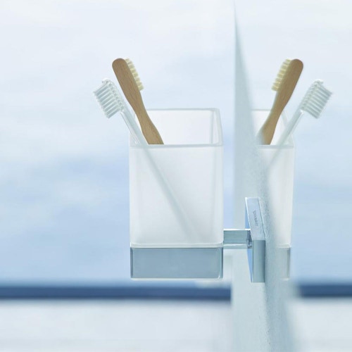 Immagine di Duravit KARREE portabicchiere in vetro satinato finitura cromo 0099511000