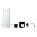 Immagine di Bosch Kit specifico con bollitore bivalente WST200-5 SC da 200 litri e stazione solare AGS10 B-sol100-2 7735246007