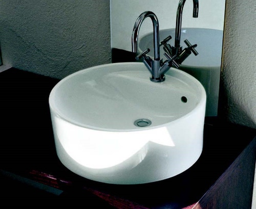 Immagine di Flaminia TWIN SET 42 lavabo monoforo 42 cm da incasso, con piano rubinetteria, colore bianco finitura lucido 5055/42