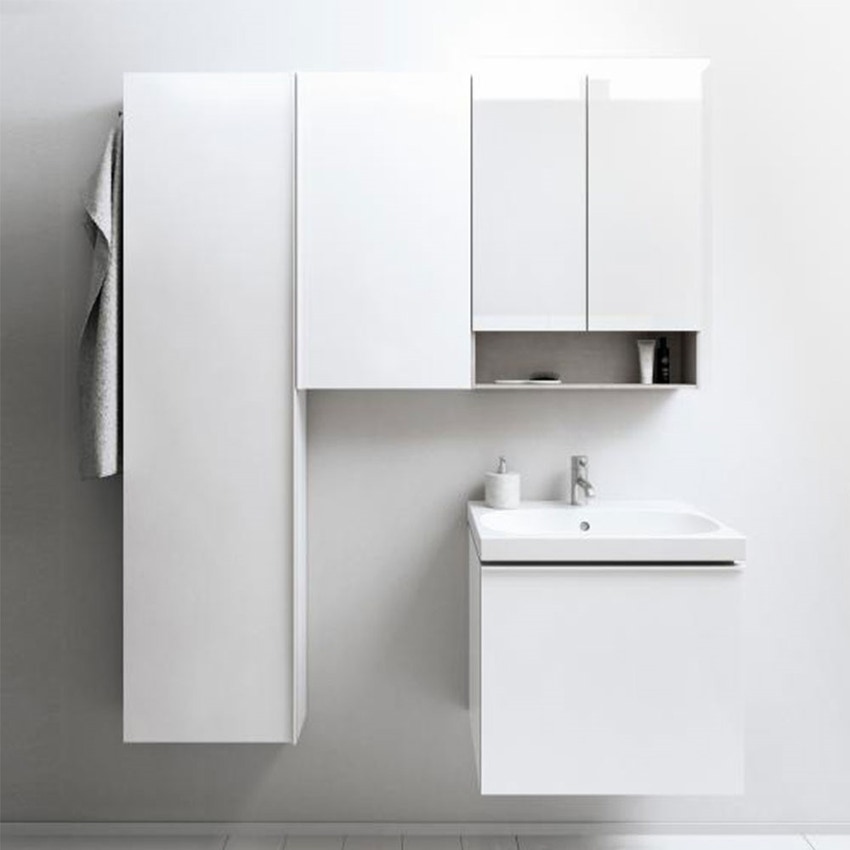 Immagine di Geberit ACANTO mobile contenitore sospeso H.173 cm, con un'anta, corpo colore bianco finitura lucido, ante colore bianco finitura vetro lucido 500.637.01.2