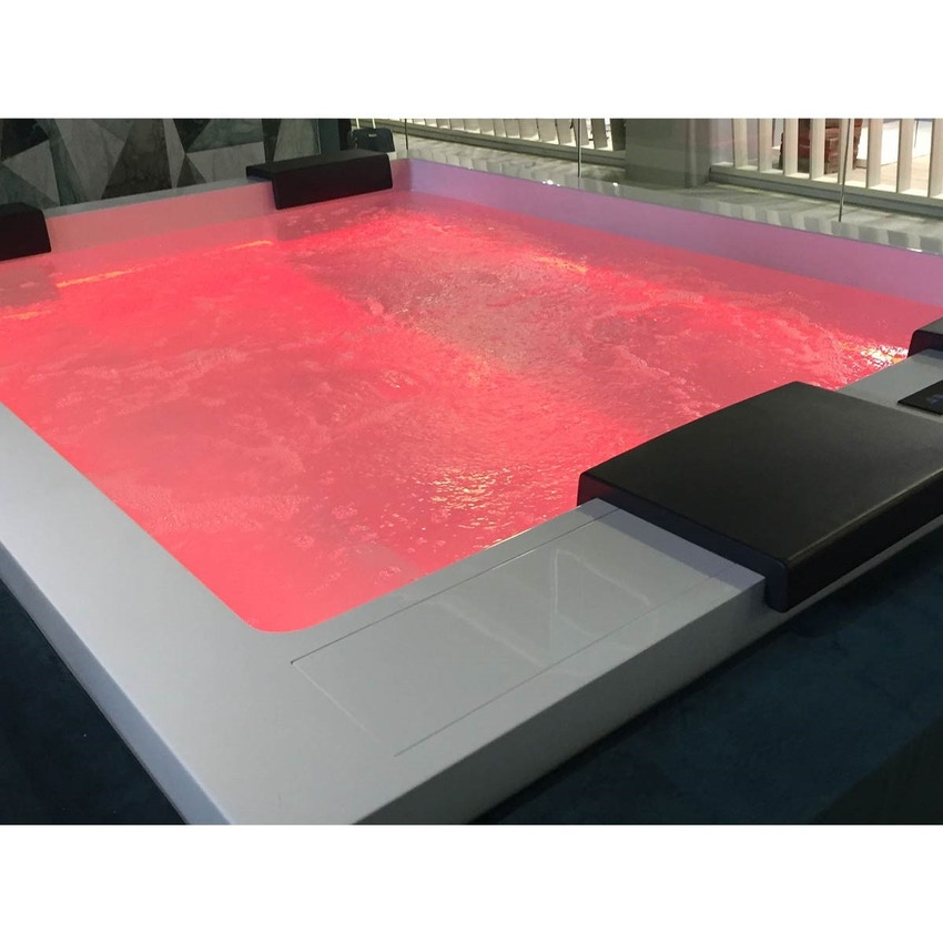 Immagine di Treesse GHOST MAYA minipiscina rettangolare L.260 P.205 H.95 cm, con idromassaggio Ghost System e comando touch V232GBN