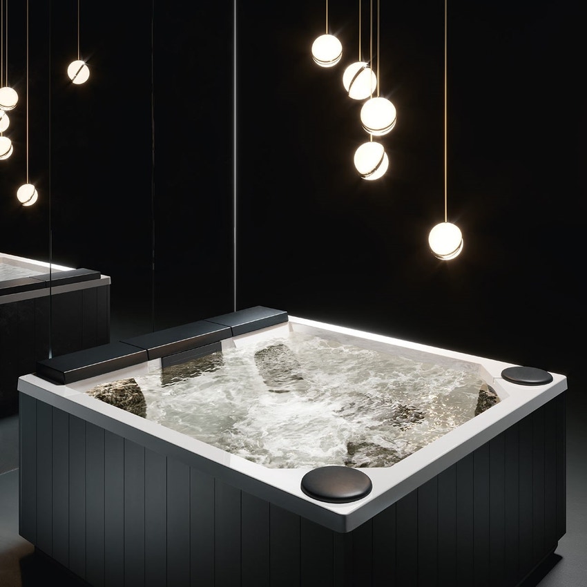 Immagine di Treesse POOL QUARZ 212 Minipiscina rettangolare 212 x 190 cm con 28 getti idromassaggio con impianto digitale e sistema di ricircolo automatico PQ2121BNNEGR