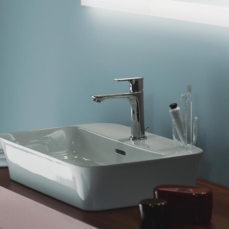 Immagine di Ideal Standard IPALYSS lavabo da appoggio 55 cm monoforo, con troppopieno, colore bianco finitura lucido E207701