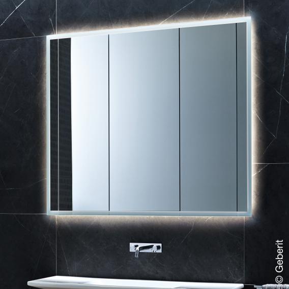 Immagine di Geberit ONE mobile specchio con illuminazione a tre ante, 90 cm, finiture corpo alluminio spazzolato, con ante dotate di specchi interni ed esterni 500.485.00.1