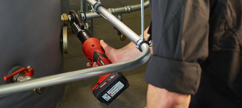 Pressatrice Ridgid RP in funzionamento