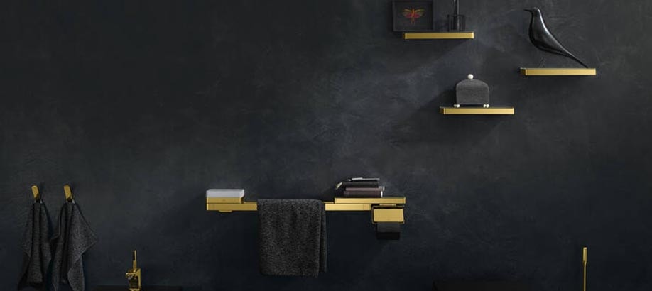 Accessori bagno Axor Universal Accessories in un bagno nero