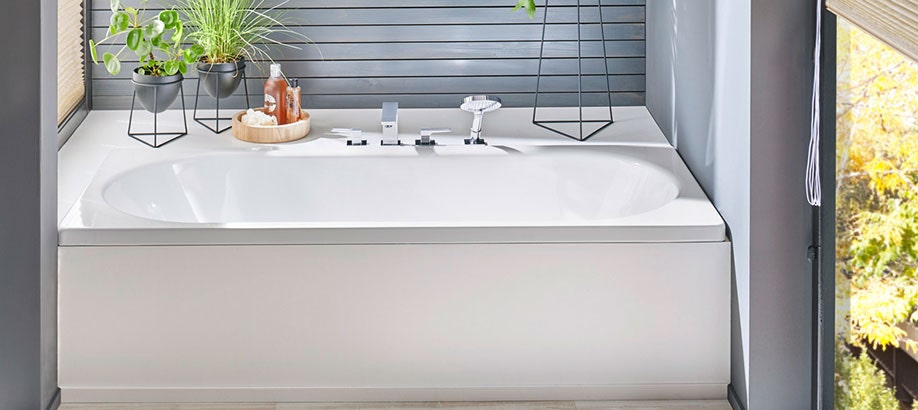 Vasca da bagno Kaldewei Centro Duo rettangolare in un bagno moderno