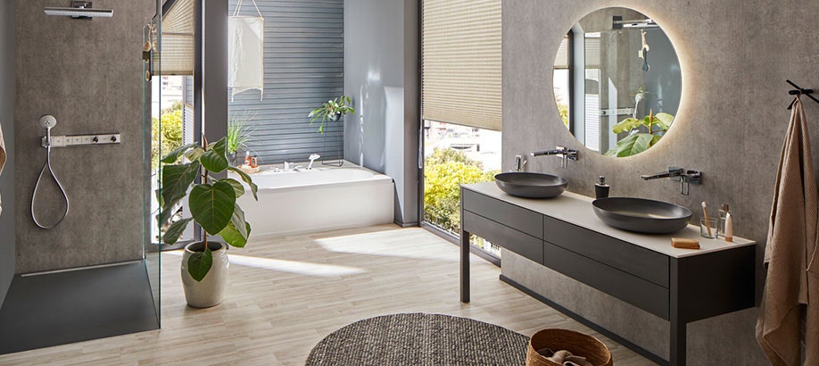 Bagno moderno con vasca da bagno Kaldewei Centro Duo