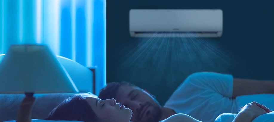 Climatizzatore monosplit Samsung AR35 in funzione durante la notte