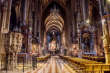 Interno della Chiesa di Santo Stefano in Austria