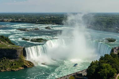 Horseshoe, la base delle Cascate del Niagara in Canada