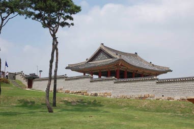 South Korea Suwon palace