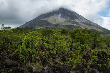 Costa Rica Arenal volcano