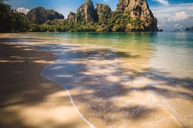 pexels-andrew-jones-8599621