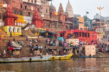 varanasi-india-jpg-optimal