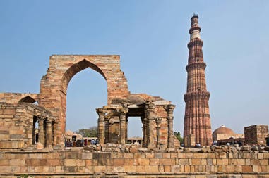 qutub-minar-in-delhi
