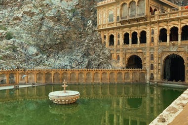 shobhit-sharma-urkbt-fnzsm-unsplash