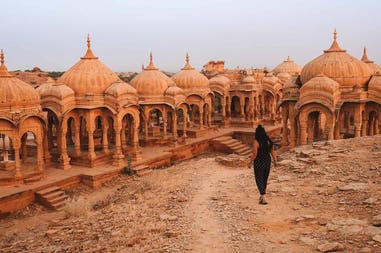 bada-bagh-jaisalmer-golden-cenotaphs-11-of-12