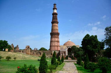 qutub-minar-new-delhi