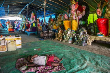 -fabrizio-ferracuti-fabbrica-statue-ganesh
