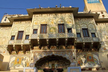 200899-5f5612f6b896b