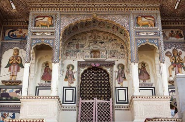 india-mandawa-temple