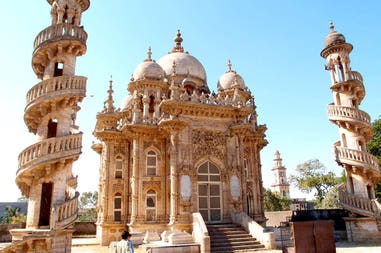 India Mausoleum of Mahabat