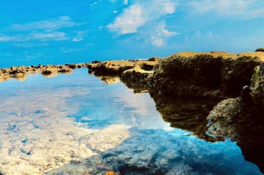 sunrise-at-kalapathar-beach