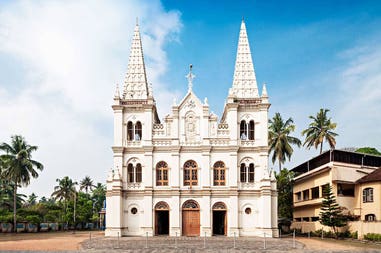 india-kochin-santa-cruz-basilica