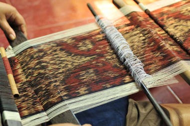 bali-weaving-ikat