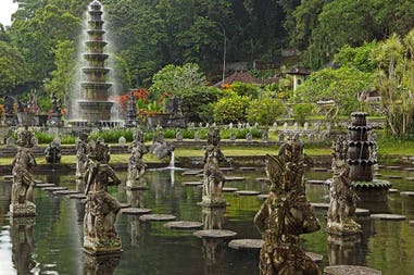 indoneisa-bali-fountain