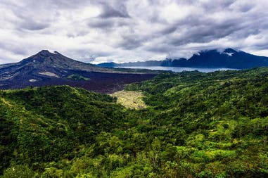 li Batur volcano