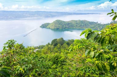 Indonesia Sumatra lake Toba