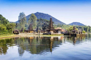 indonesia-bali-ulun-danu-temple